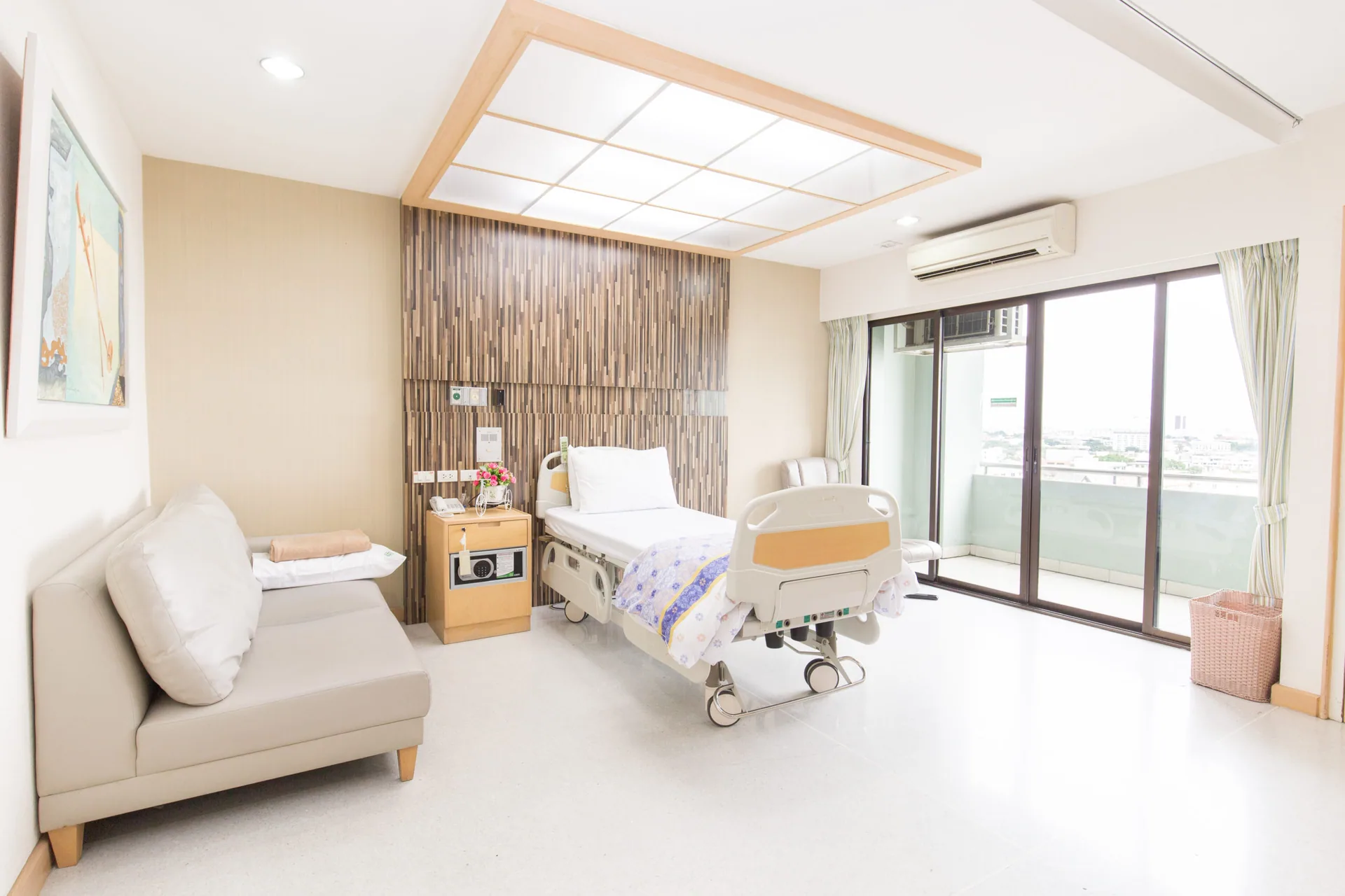 Lat Phrao General Hospital